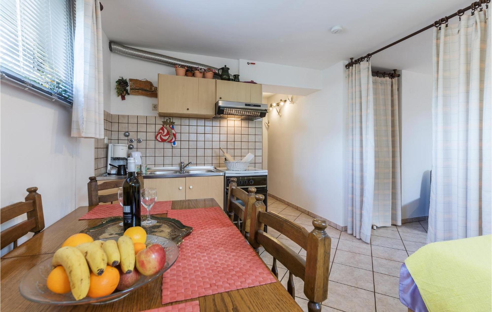 Gorgeous Apartment In Pula With Wifi Exterior foto
